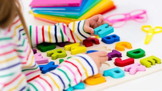 أفضل 10 ألعاب تعليمية للاطفال بالعربية: التعليم الحديث ممتع ومفيد